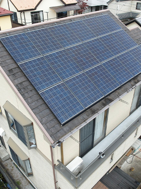 築20年以上の外壁屋根・太陽光パネルをメンテナンス