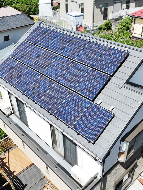 築20年以上の外壁屋根・太陽光パネルをメンテナンス