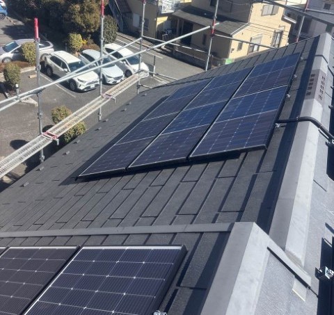 賢く創り、賢く貯める。手厚い補助金で叶える『電気を買わない暮らし』